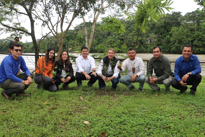El gobernador de Napo participó en el evento Raíces para el Futuro